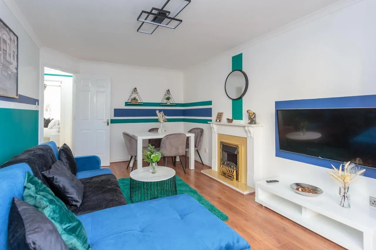 Stylish 2 Bedroom Apartment In Edimburgo