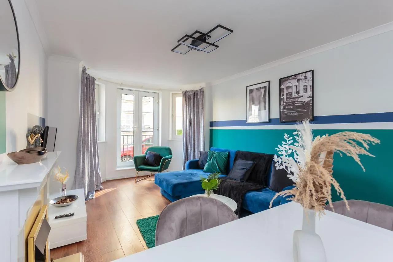 Stylish 2 Bedroom Apartment In Edimburgo Reino Unido