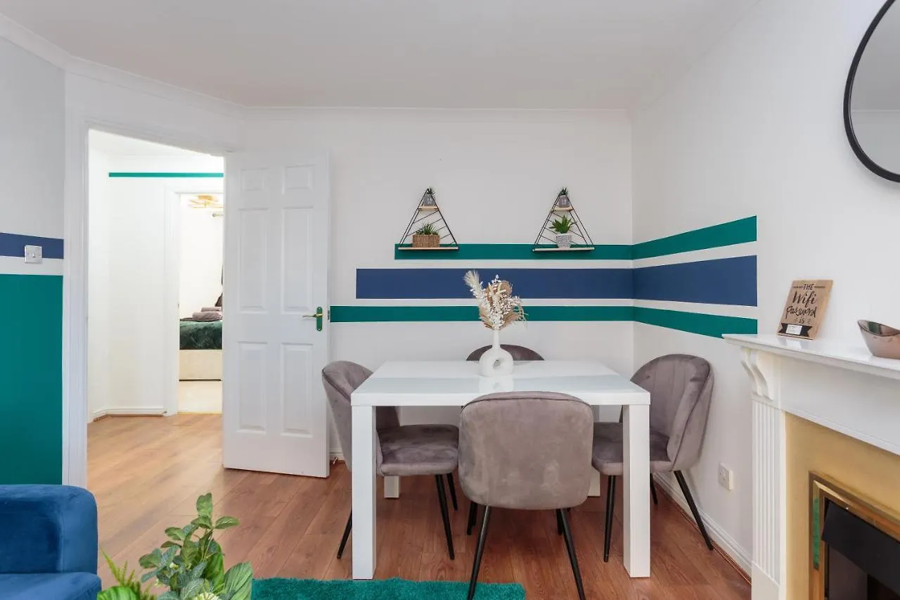 Stylish 2 Bedroom Apartment In Edimburgo Reino Unido